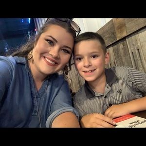 Meet your Posher, Amber